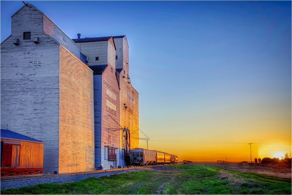 Main image Prairie Dusk – Landis Grain Elevator at Sunset