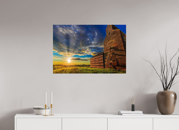 90 x 60 cm, Acrylic Print Golden Horizon – Hagen, Saskatchewan Grain Elevator