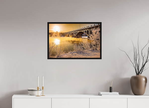 75 x 50 cm, Framed Print Golden Mist – University Bridge in Winter Light, Saskatoon