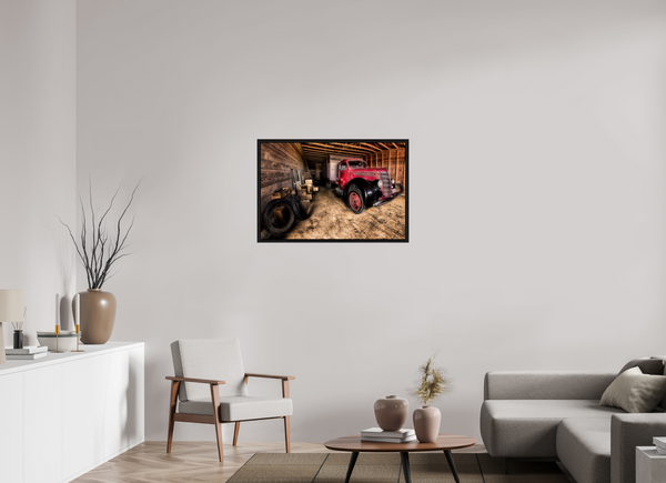 90 x 60 cm, Framed Print Resting Red