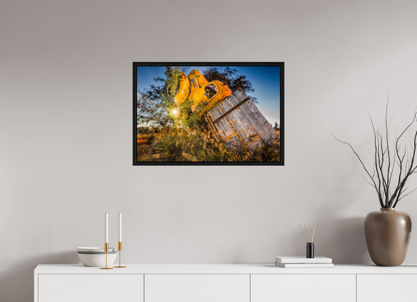 75 x 50 cm, Framed Print Tilted Glory