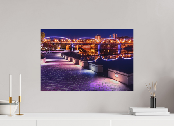 60 x 40 cm, Metal Print Evening Glow – River Landing at Night, Saskatoon